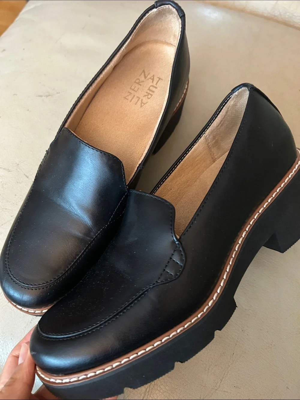 Naturalizer sleek black